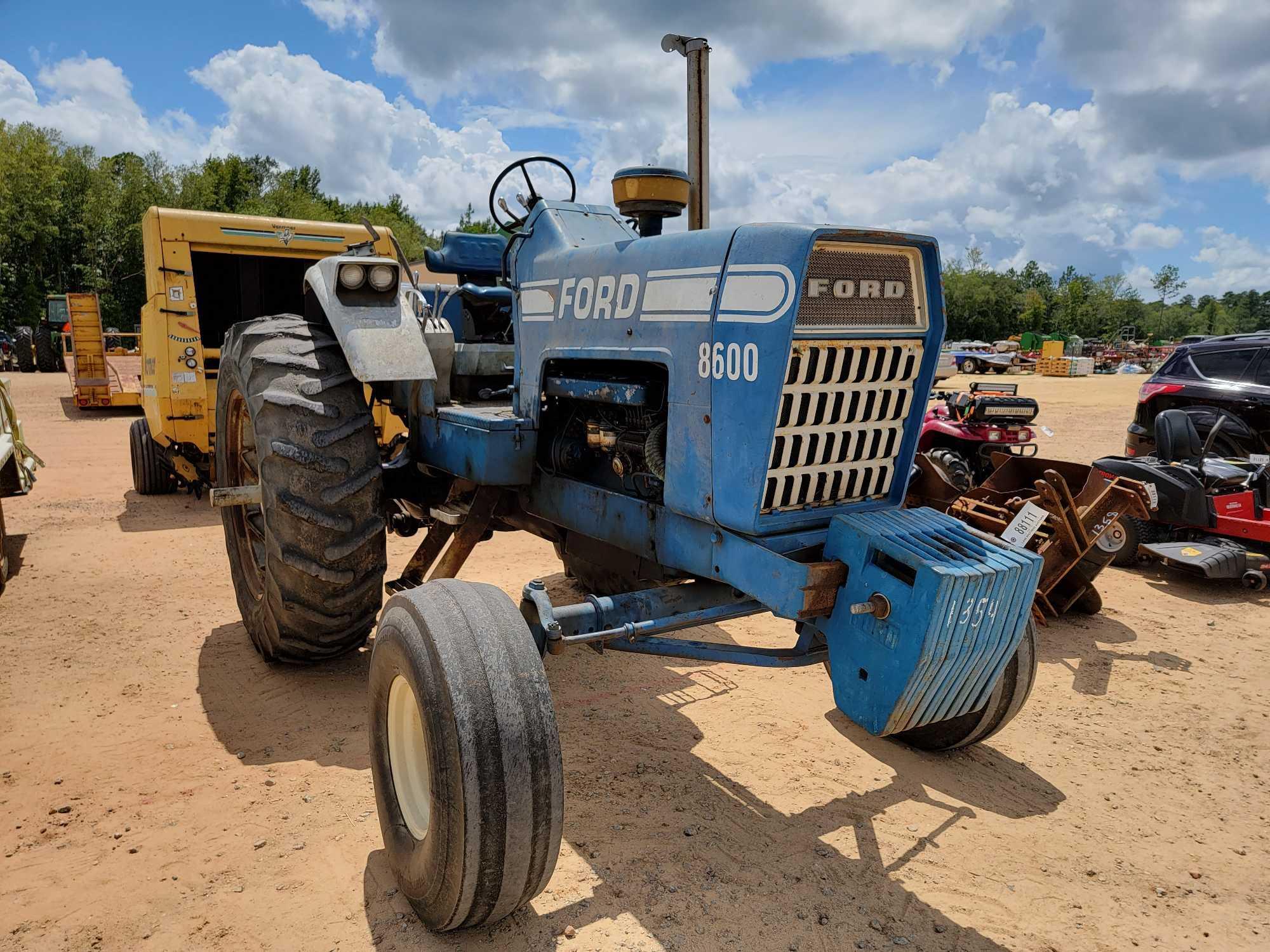 ABSOLUTE - FORD 8600 2WD TRACTOR | Proxibid