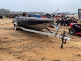 1114 - MCFAST V-172 FIBERGLASS BOAT & TRAILER *