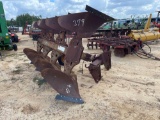 379 - JOHN DEERE 4 - BOTTOM FLIP PLOW