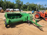 910 - JOHN DEERE 348 SQUARE BALER