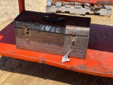 1800 - CRAFTSMAN TOOL BOX