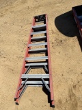 1838 - 6' FIBERGLASS STEP LADDER