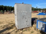 2395 - STEEL CABINET ON CASTERS