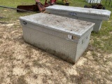 3001 - DIAMOND PLATE TOOL BOX