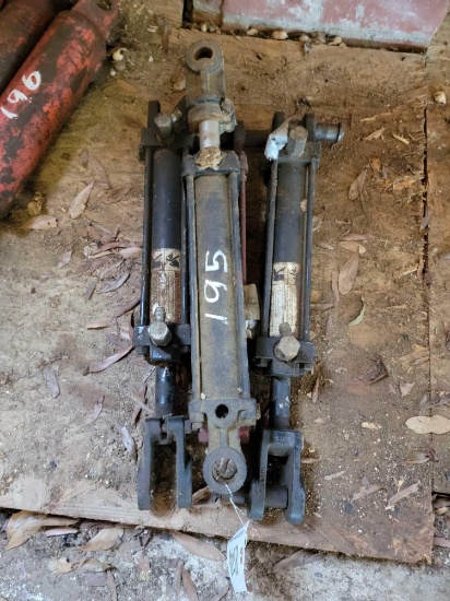 4 - MISC. HYDRAULIC RAMS