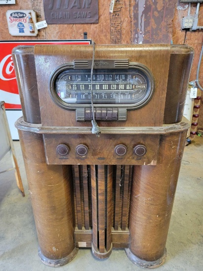 RCA VICTOR MODEL 19K RADIO