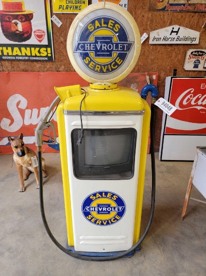 CHEVROLET GAS PUMP