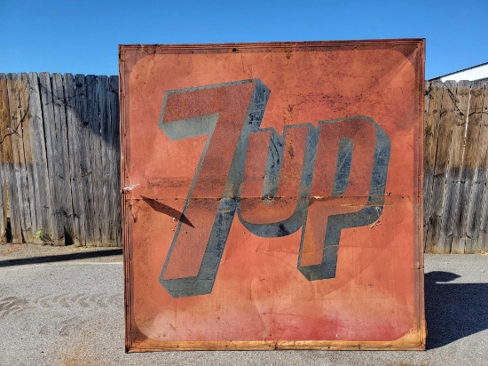 "7 UP" METAL SIGN