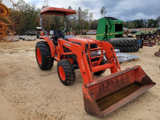 251 - KUBOTA L3430 4WD TRACTOR