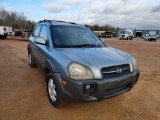 1393 - 2005 HYUNDAI TUCSON