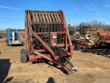 560 MASSEY FURGUSON HAY BALER