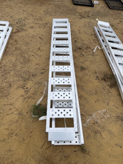 2302 - 2 - 6' ALUMINUM RAMPS