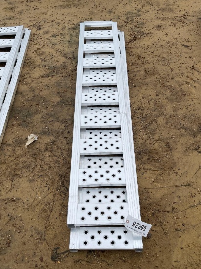 2303 - 2 - 6' ALUMINUM RAMPS