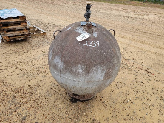 2339 - 115 GALLON L.P. GAS TANK
