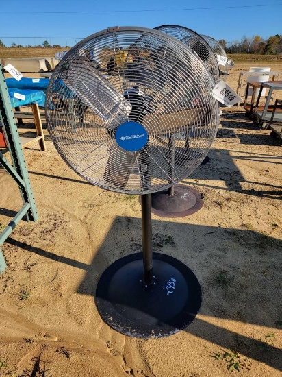 2450 - 24" PEDESTAL FAN
