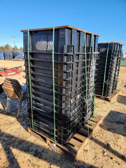 2461 - 28 - 18" X 30" PLASTIC TUBS