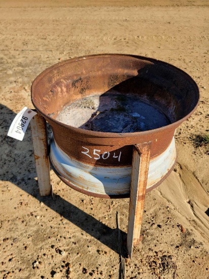 2504 - FIRE PITS