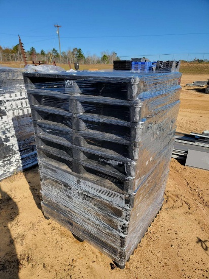 2523 - 12 PC HEAVY DUTY PALLETS