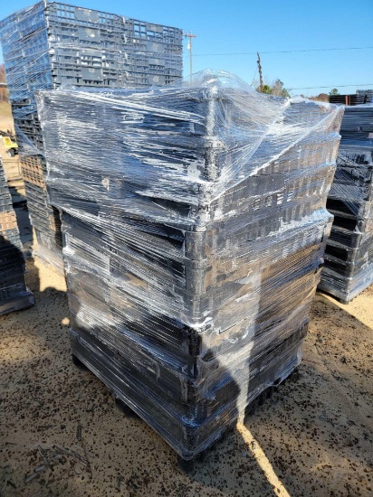 2526 - 12 PC HEAVY DUTY PALLETS