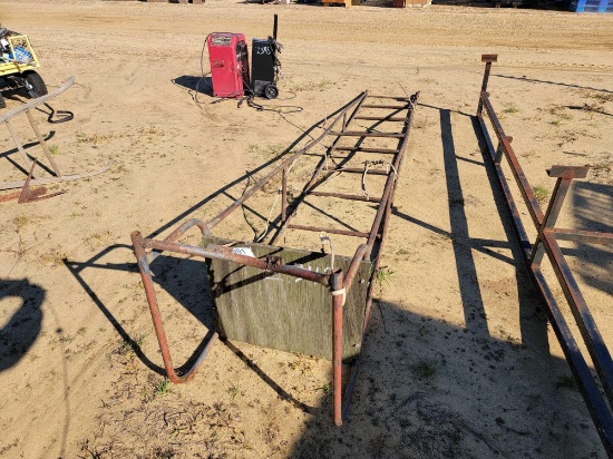 2542 - DEER STAND