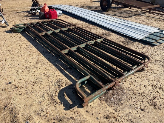 2733 - 3 - 12' CORRAL PANELS