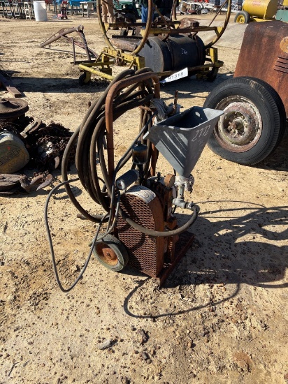 2772 - GOLD PAINT SPRAYER