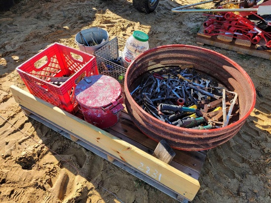 2831 - PALLET OF TOOLS
