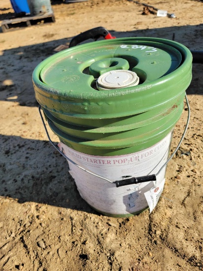 2843 - 5 GALLON LIQUID STARTER POP-UP FOR CORN