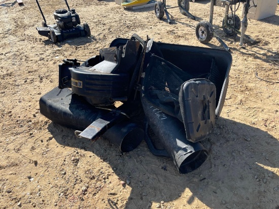 2934 - JOHN DEERE LAWN MOWER BAGGING SYSTEM