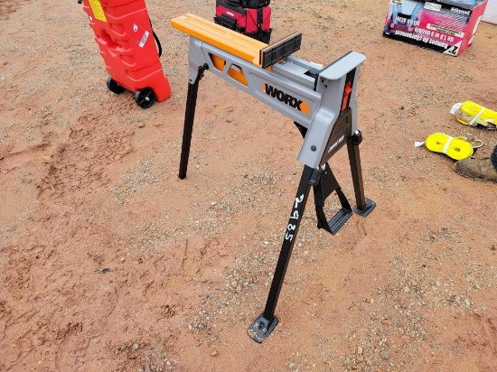 2985 - WORX SAW HORSE