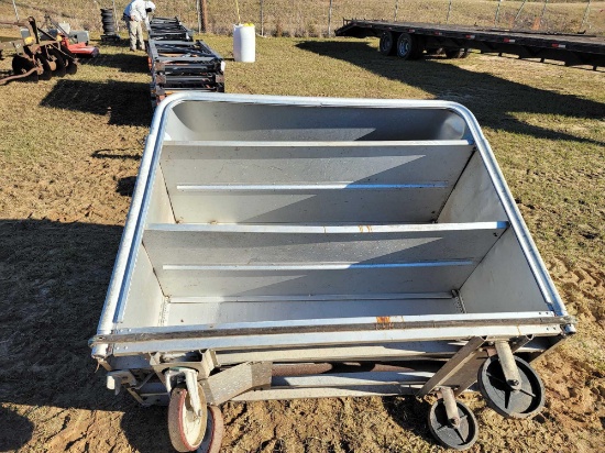 ALUMINUM ROLLING CART