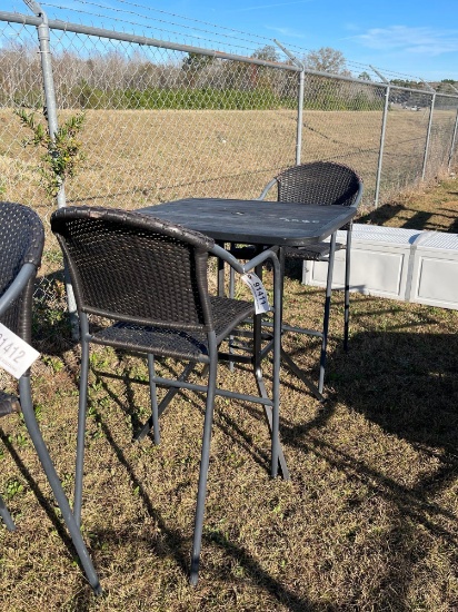 TABLE WITH 2 TALL CHAIRS
