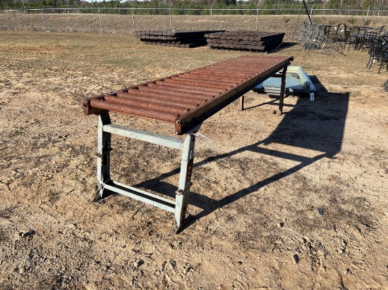 3071 - 10' STEEL CONVEYOR