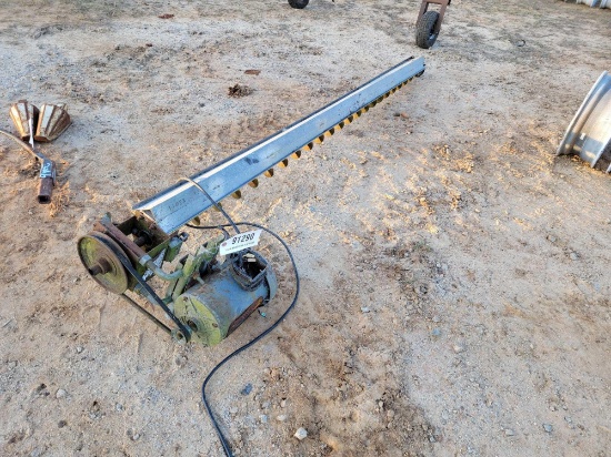 8' GRAIN SWEEP AUGER