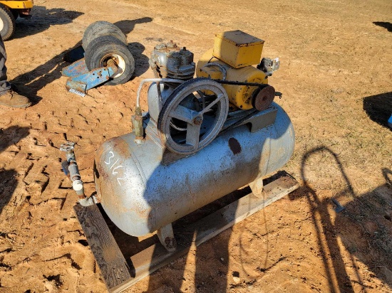 AIR COMPRESSOR