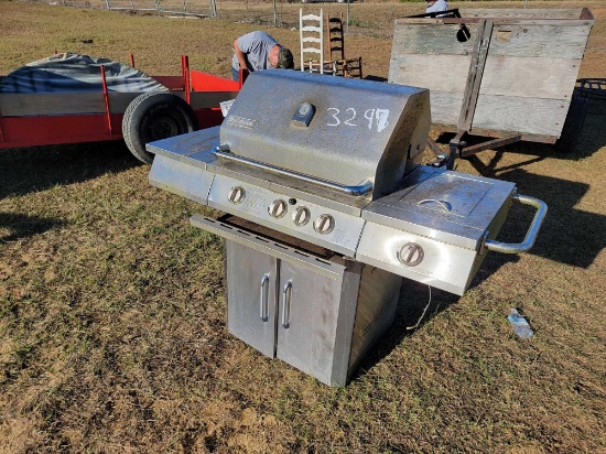 GAS GRILL