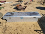 2556 - ALUMINUM TOOL BOX