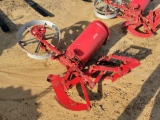 206 - MASSEY FERGUSON 1 - ROW PLANTER