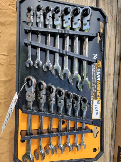 1992 - NEW 14-PC GEAR WRENCH SET