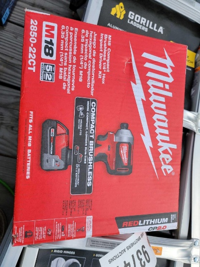 2053 - NEW MILWAUKEE M18 1/4" IMPACT DRIVER