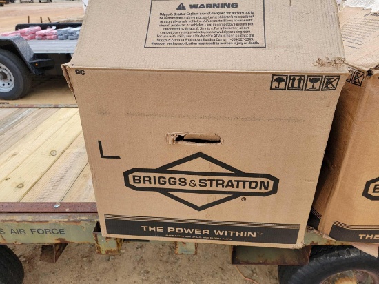 2066 - 500 CC BRIGGS & STRATTON GAS ENGINE