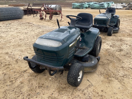 2459 - CRAFTSMAN LAWN TRACTOR