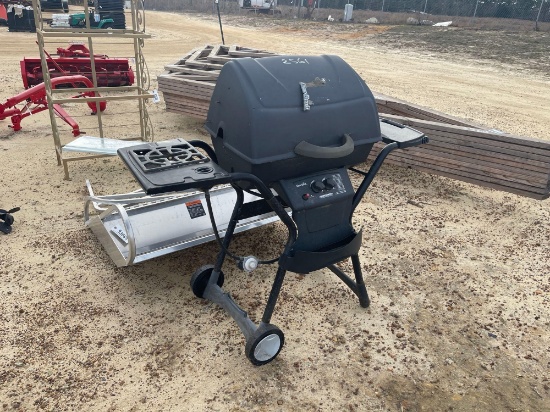2561 - GOLF CART BED AND GRILL