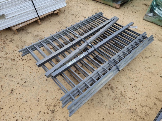 2603 - PALLET OF METAL FENCING