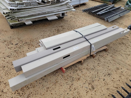 2606 - PALLET OF VINYL FENCING