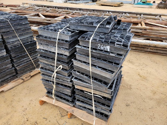 2644 - 48 - TRAYS OF SEEDLING CUPS