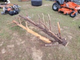 3110 - 2 - CLOTHES TREES