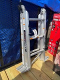 2073 - NEW - MURPHY ALUMINUM LADDER