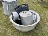 297 - ALUMINUM POT & STAINLESS POT LOT