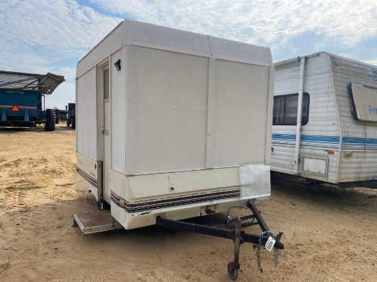 1053 - COLEMAN SUN VALLEY CAMPER